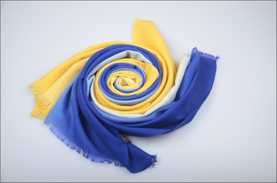 羊毛披肩 漸變素色披肩 圍巾披肩