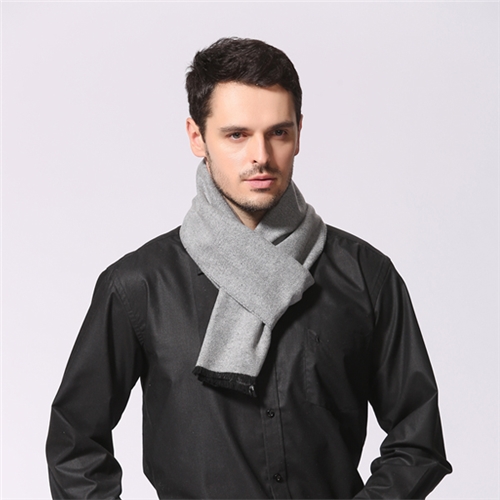 男士灰色圍巾