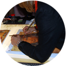 公司專業(yè)圍巾設計團隊