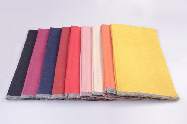 圍巾貨源批發(fā)