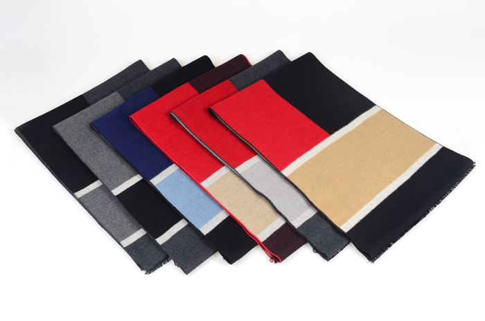 拉絨圍巾 真絲圍巾 男士圍巾 圍巾廠(chǎng)家批發(fā) 拉絨圍巾 真絲圍巾 男士圍巾 圍巾廠(chǎng)家批發(fā)