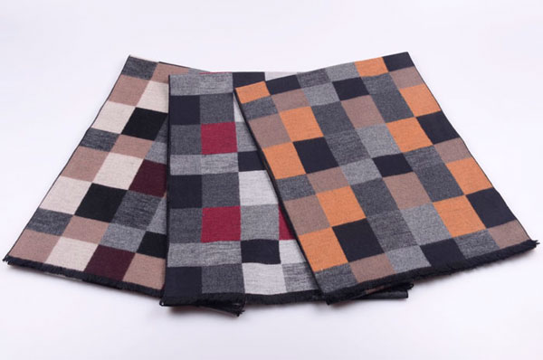 男士格子拉絨圍巾