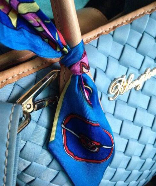 包包手柄上打結(jié) 包包手柄上打結(jié)