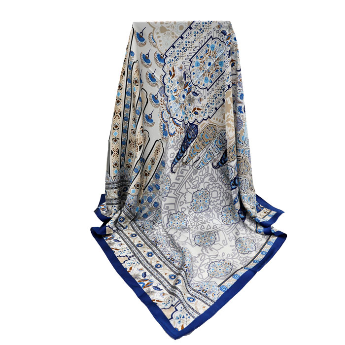 旋轉(zhuǎn)花園絲巾細(xì)節(jié)圖