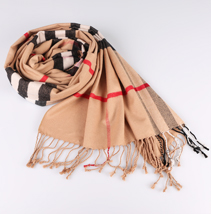 經(jīng)典大格子披肩