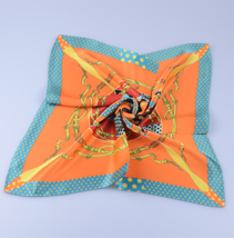 女士素縐緞方巾