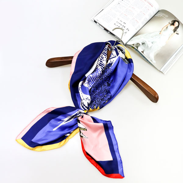 五彩斑斕絲巾